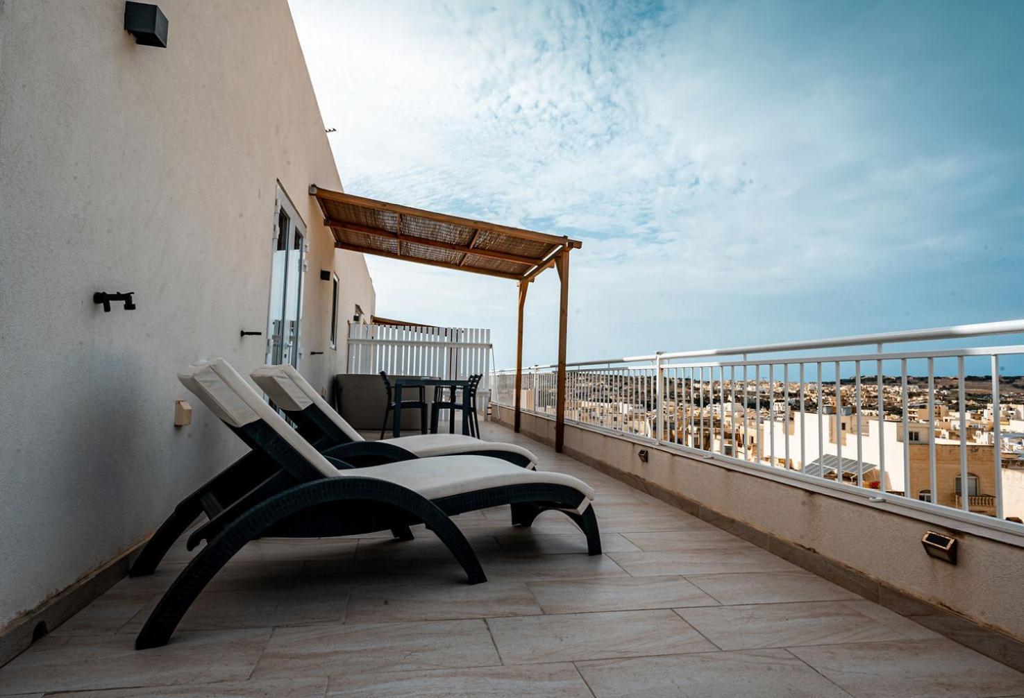 The Willows Penthouses With Jacuzzi Ghajn il-Kbira  Zewnętrze zdjęcie